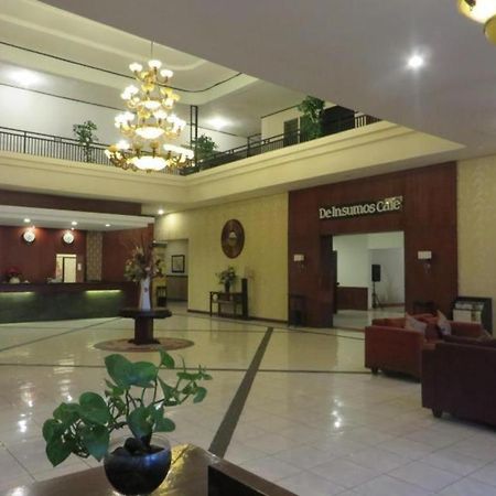 Insumo Palace Hotels & Resorts Kediri  Exteriér fotografie