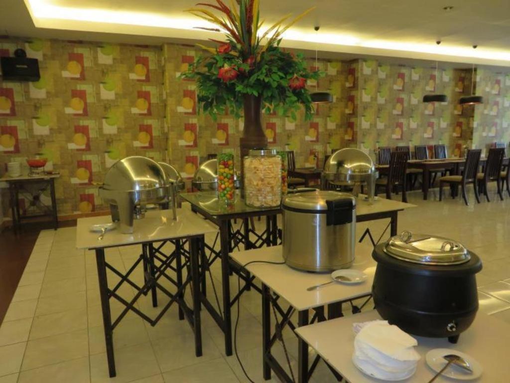 Insumo Palace Hotels & Resorts Kediri  Exteriér fotografie